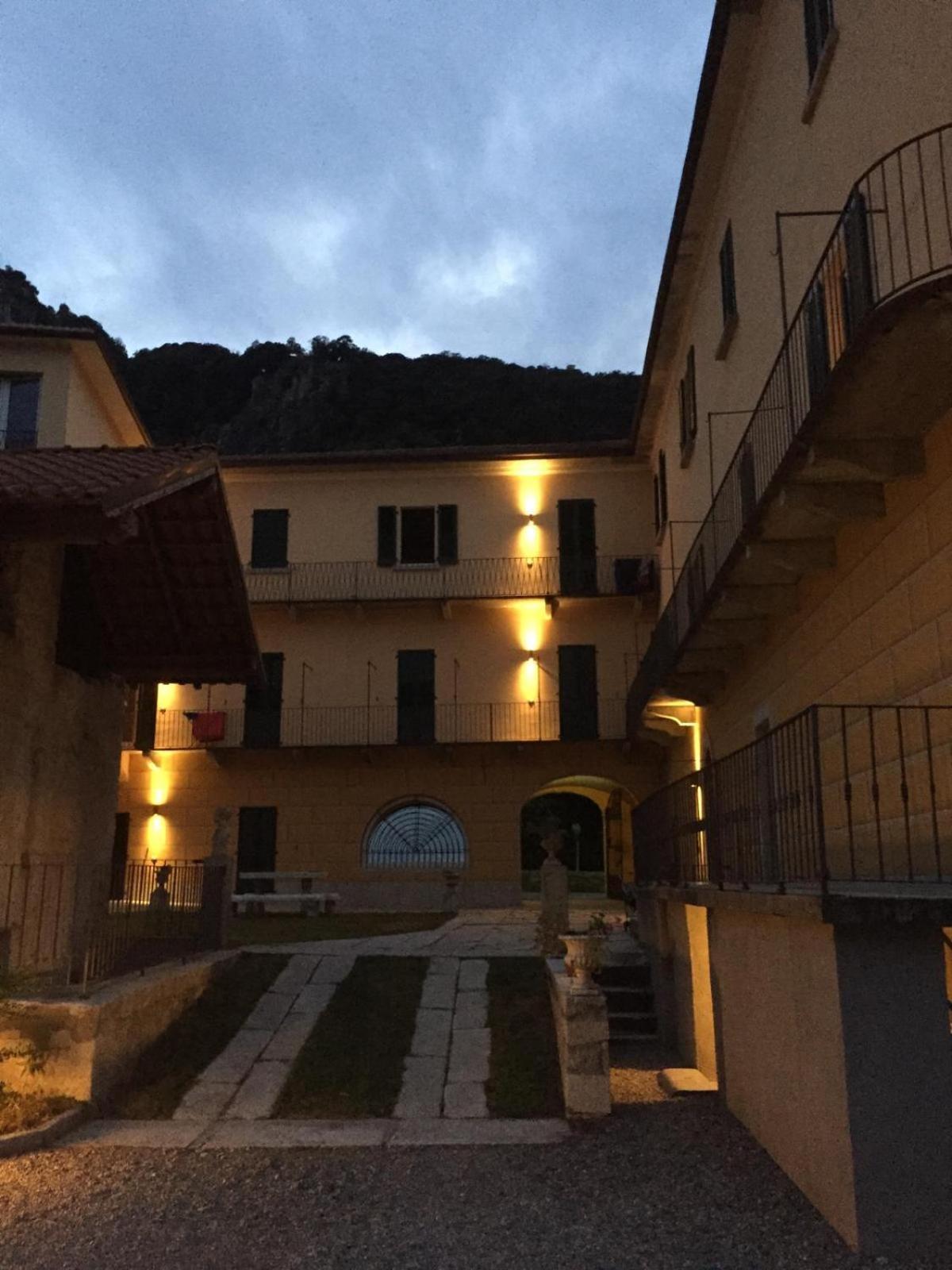 Mauremile Apartment Pella Ngoại thất bức ảnh